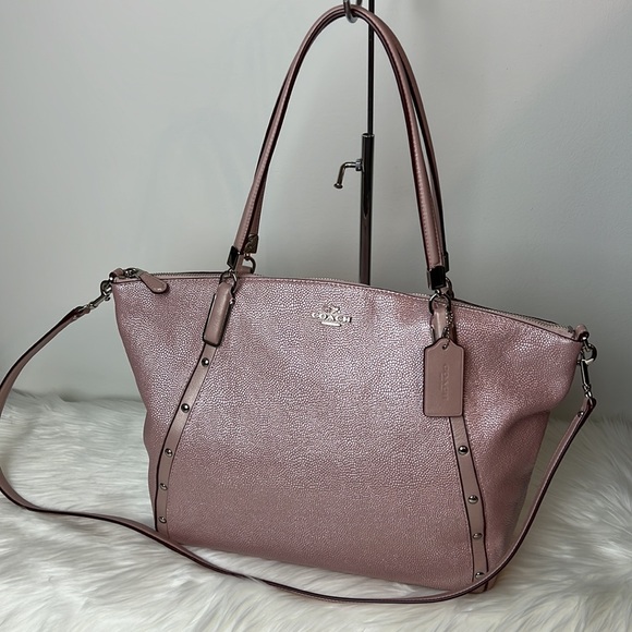 SOLD - NWOT COACH Metallic Pink Pebbled Leather Lg Zip Top Studded Shld Tote Bag - Picture 4 of 11